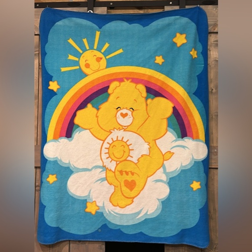 Care Bears yellow Funshine bear fleece throw blanket 44x60”
